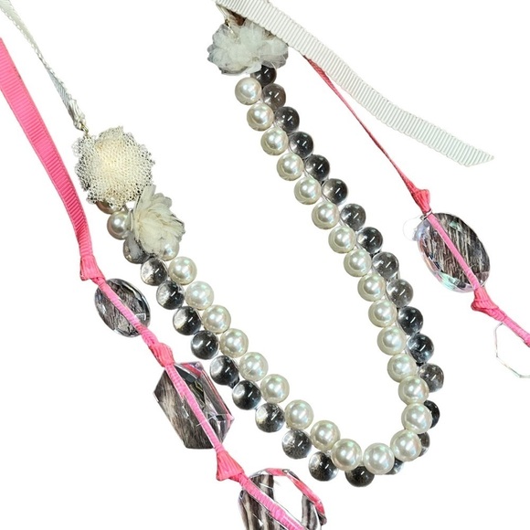 J Crew Stella & Dot Clear Chunky Bead Necklaces Lot of 2 Ribbon - Picture 2 of 11